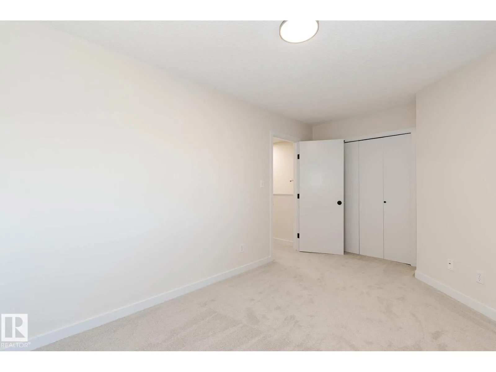 #1305 610 KING ST