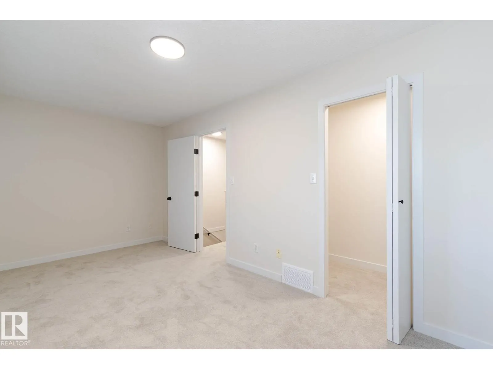 #1305 610 KING ST
