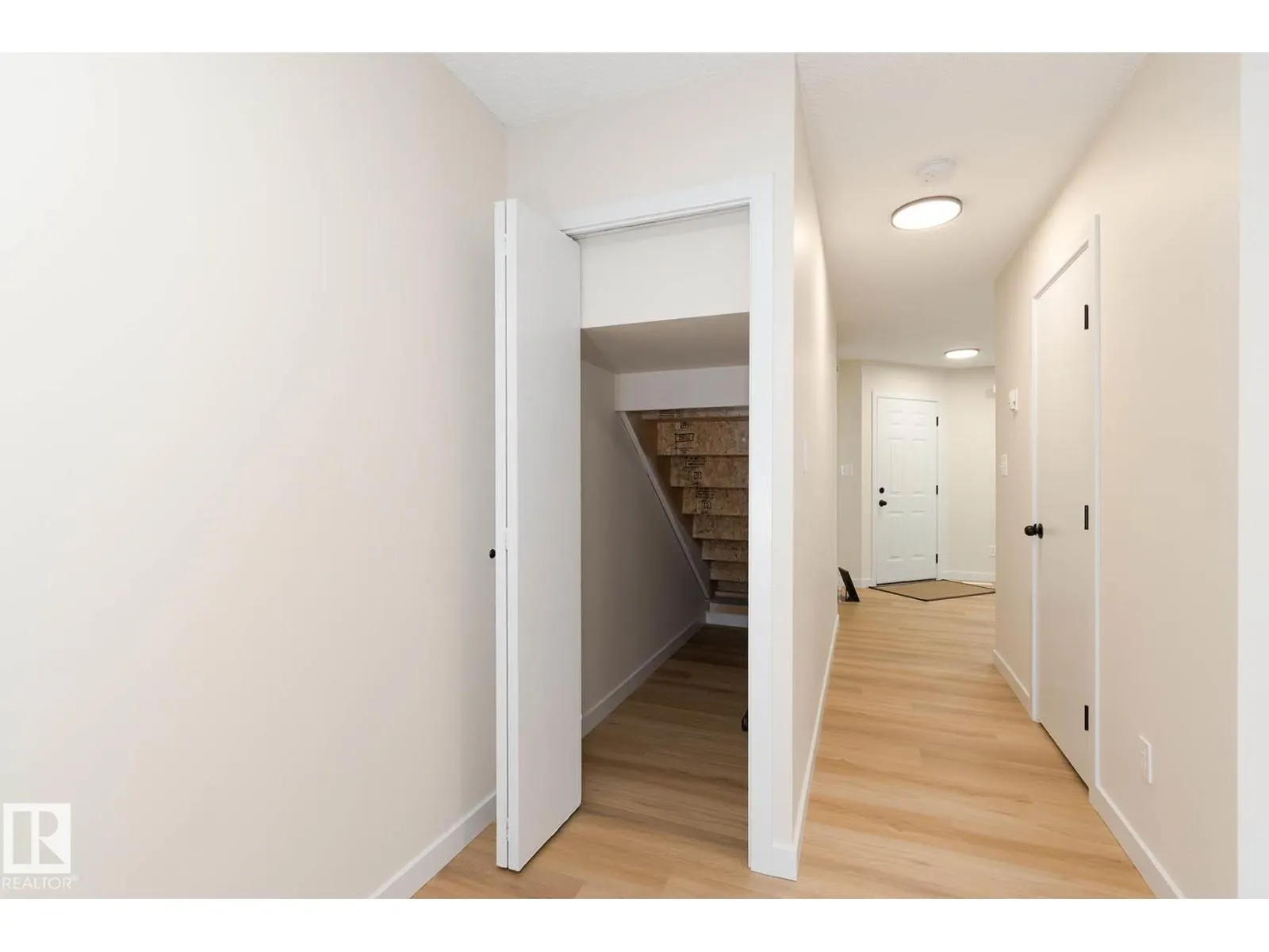 #1305 610 KING ST