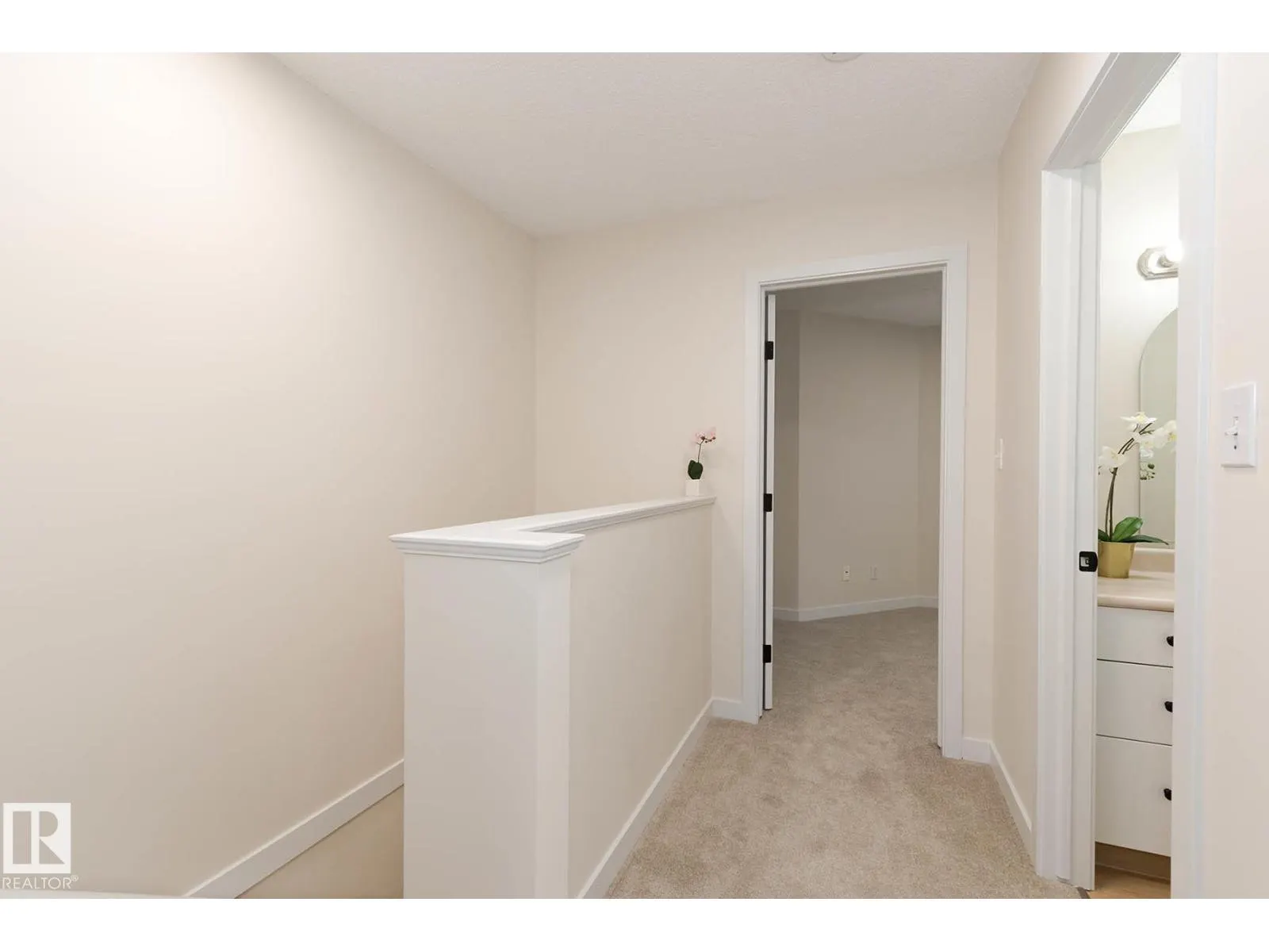 #1305 610 KING ST