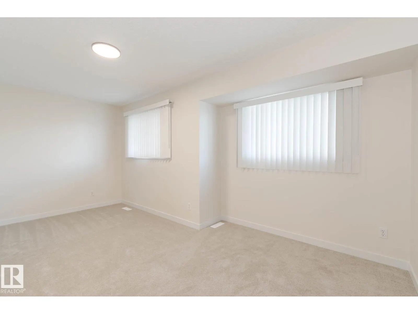 #1305 610 KING ST