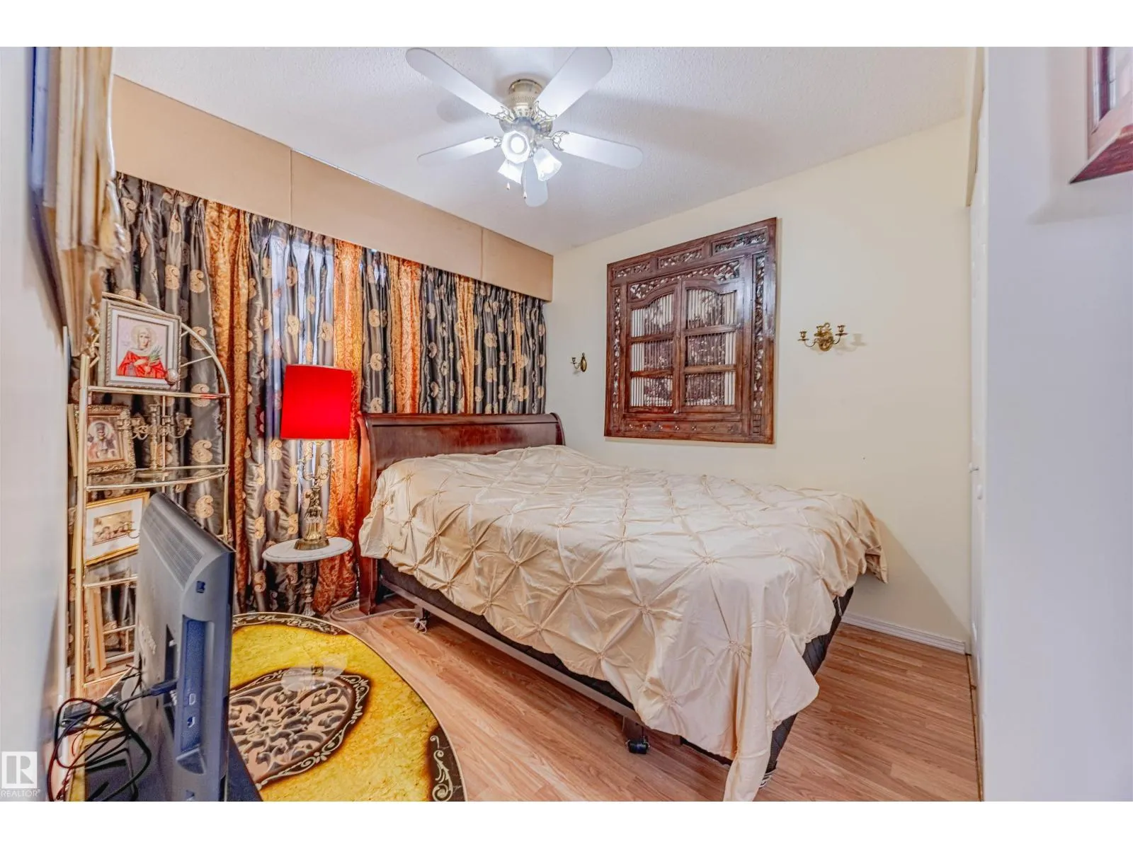15 WILLIAM HUSTLER CR NW NW