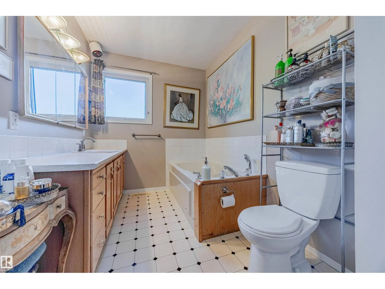 15 WILLIAM HUSTLER CR NW NW