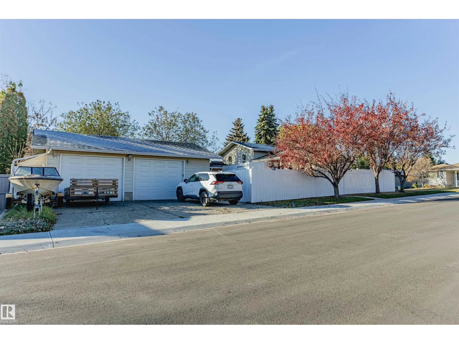 15 WILLIAM HUSTLER CR NW NW