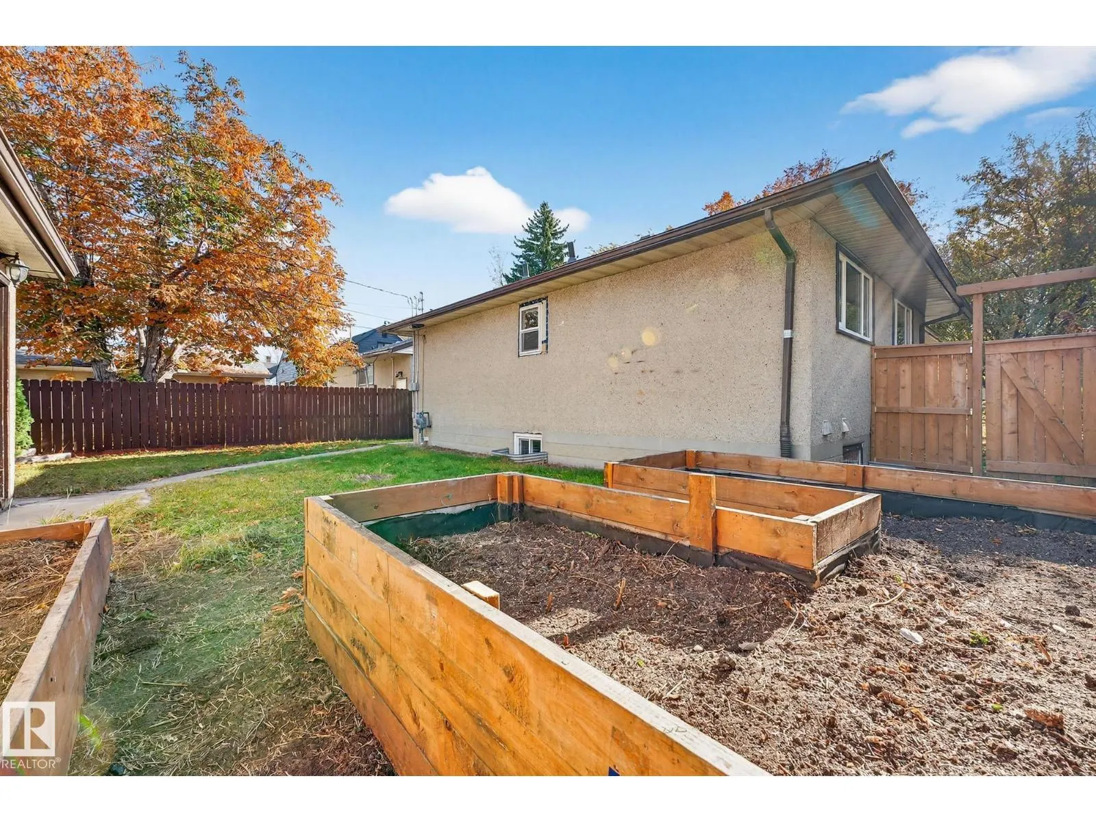 13932 117 AV NW