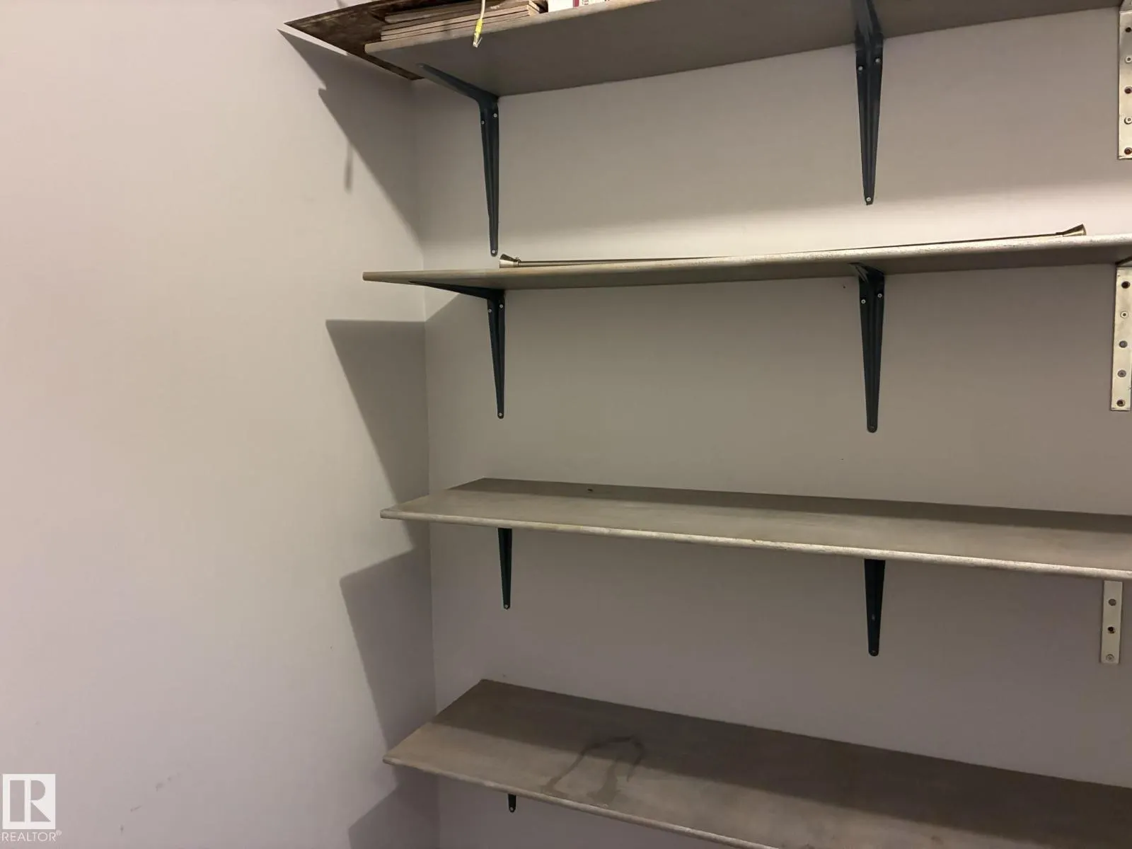 #17 10721 116 ST NW