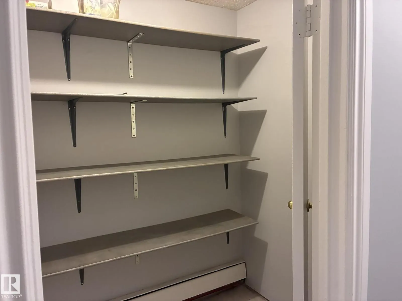 #17 10721 116 ST NW