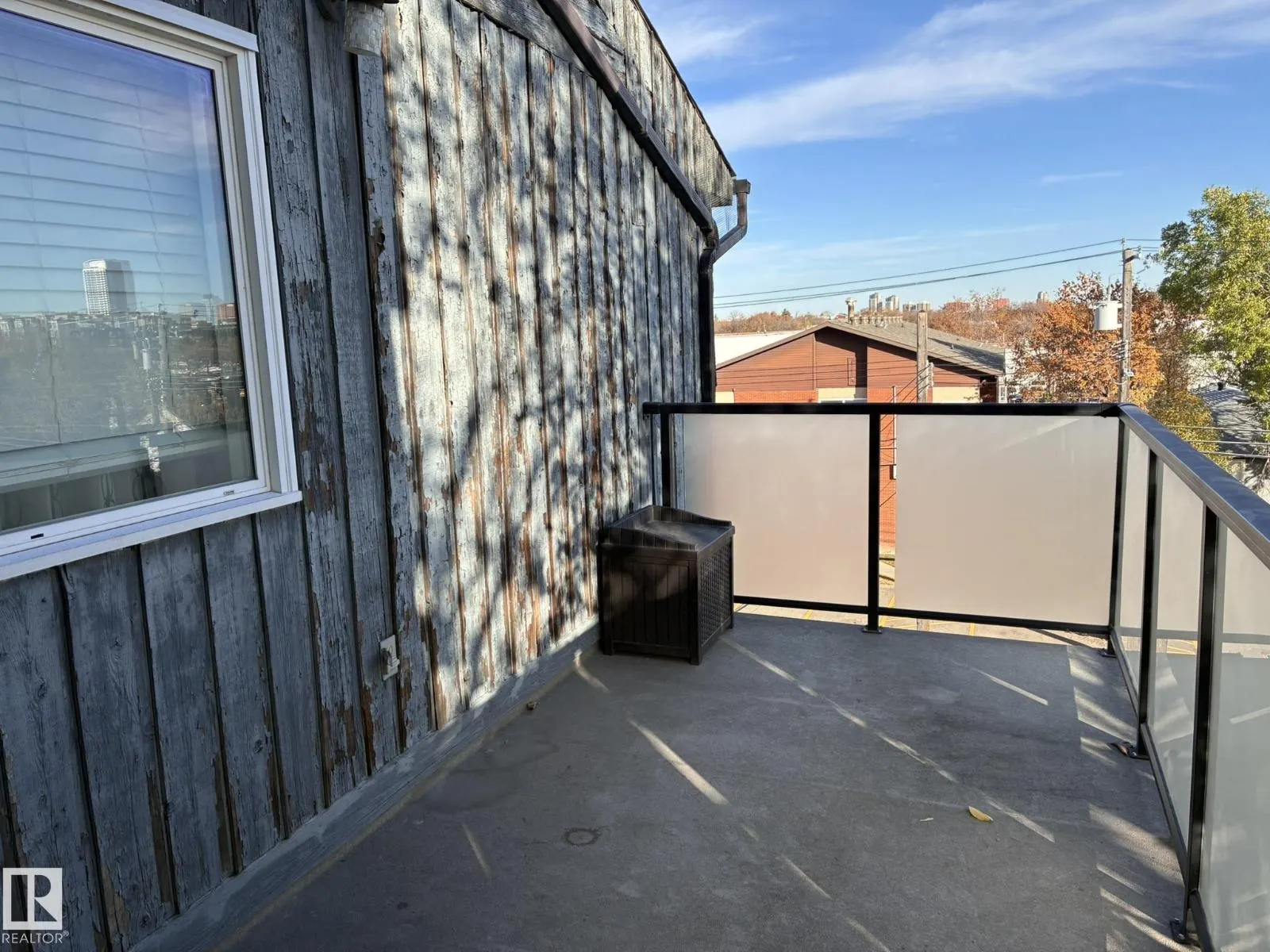 #17 10721 116 ST NW