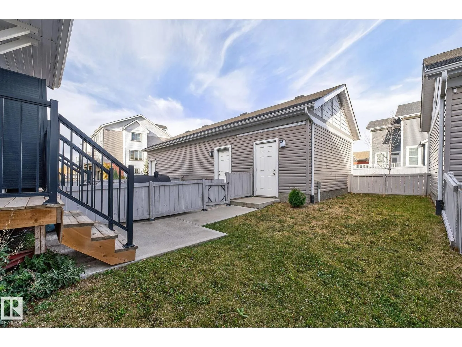 1077 Gault BV NW