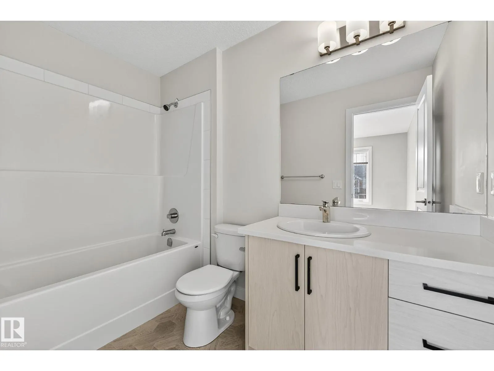 1077 Gault BV NW