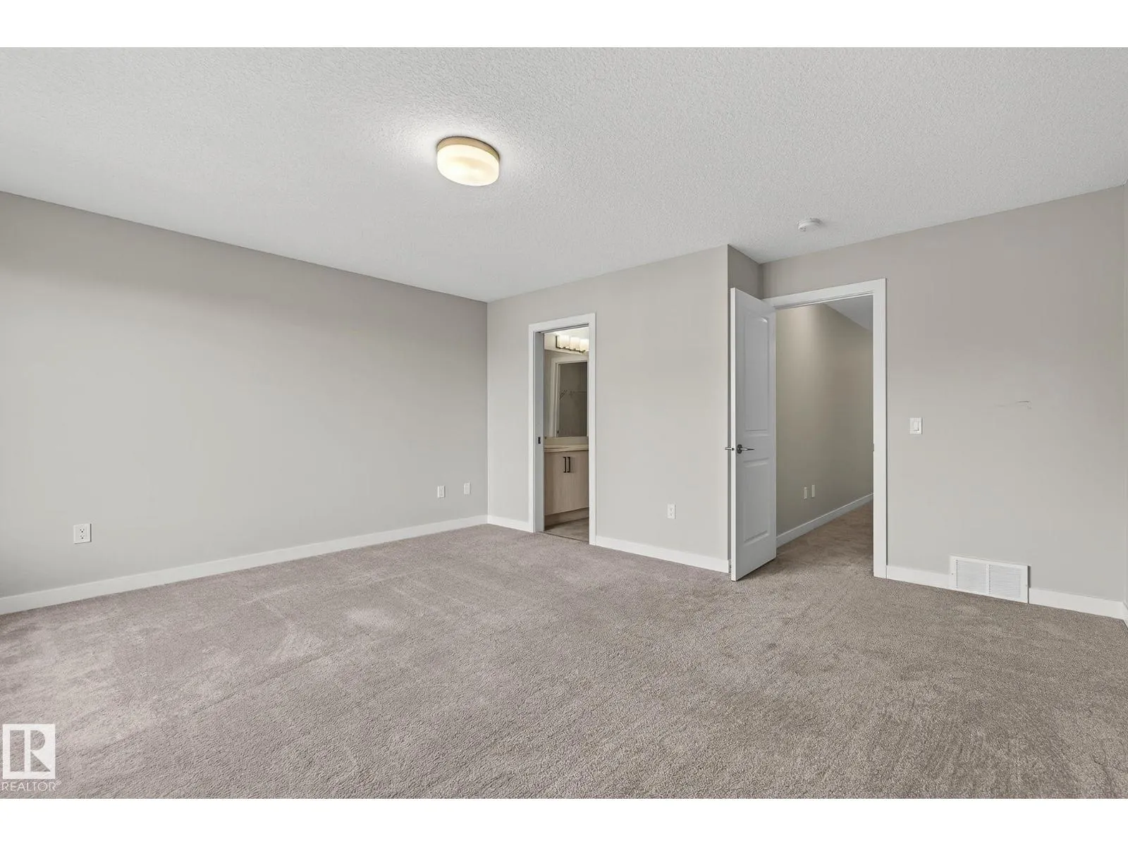 1077 Gault BV NW