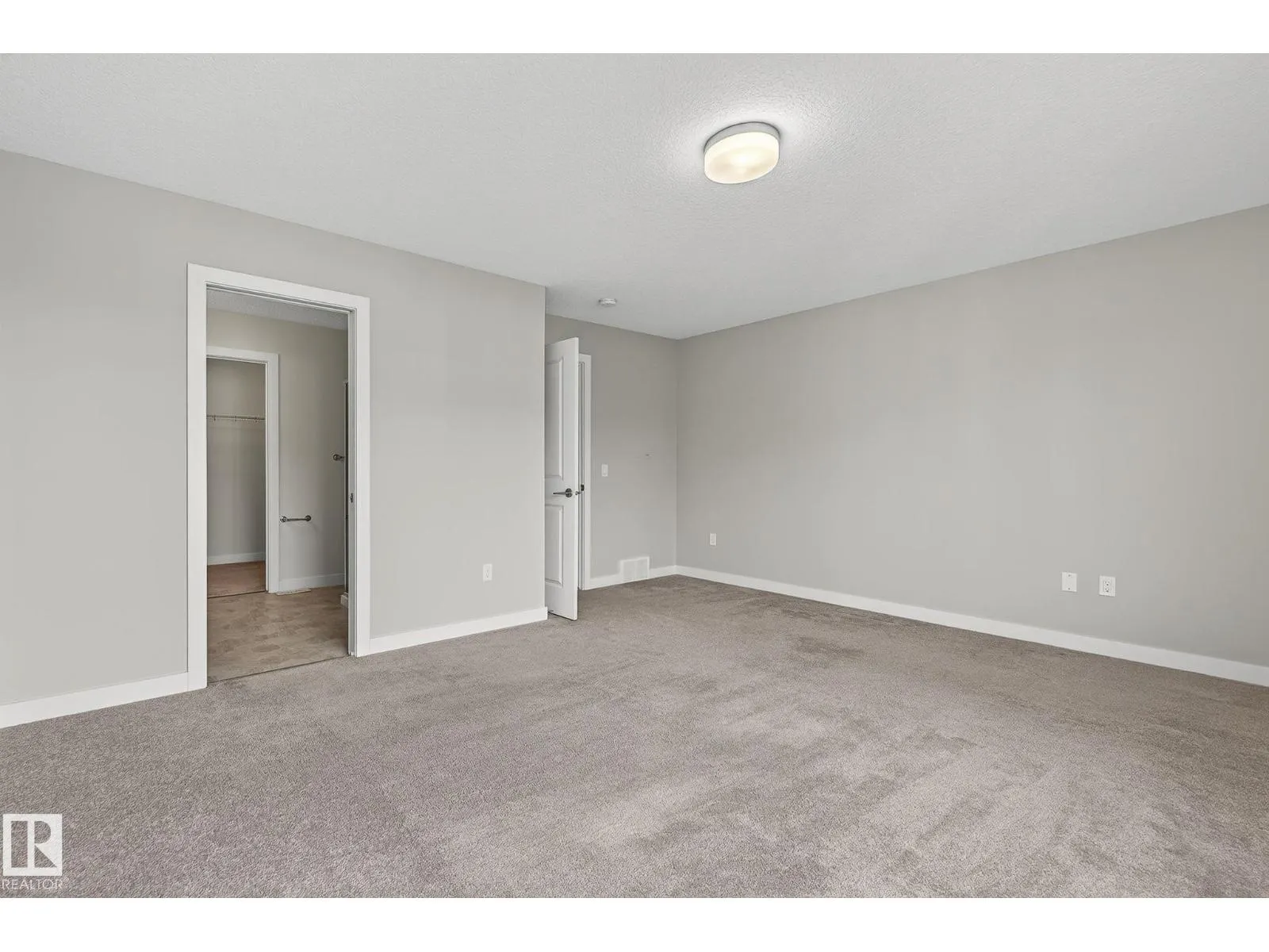 1077 Gault BV NW