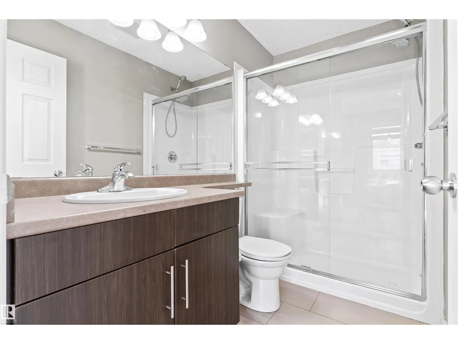 #154 1804 70 ST SW