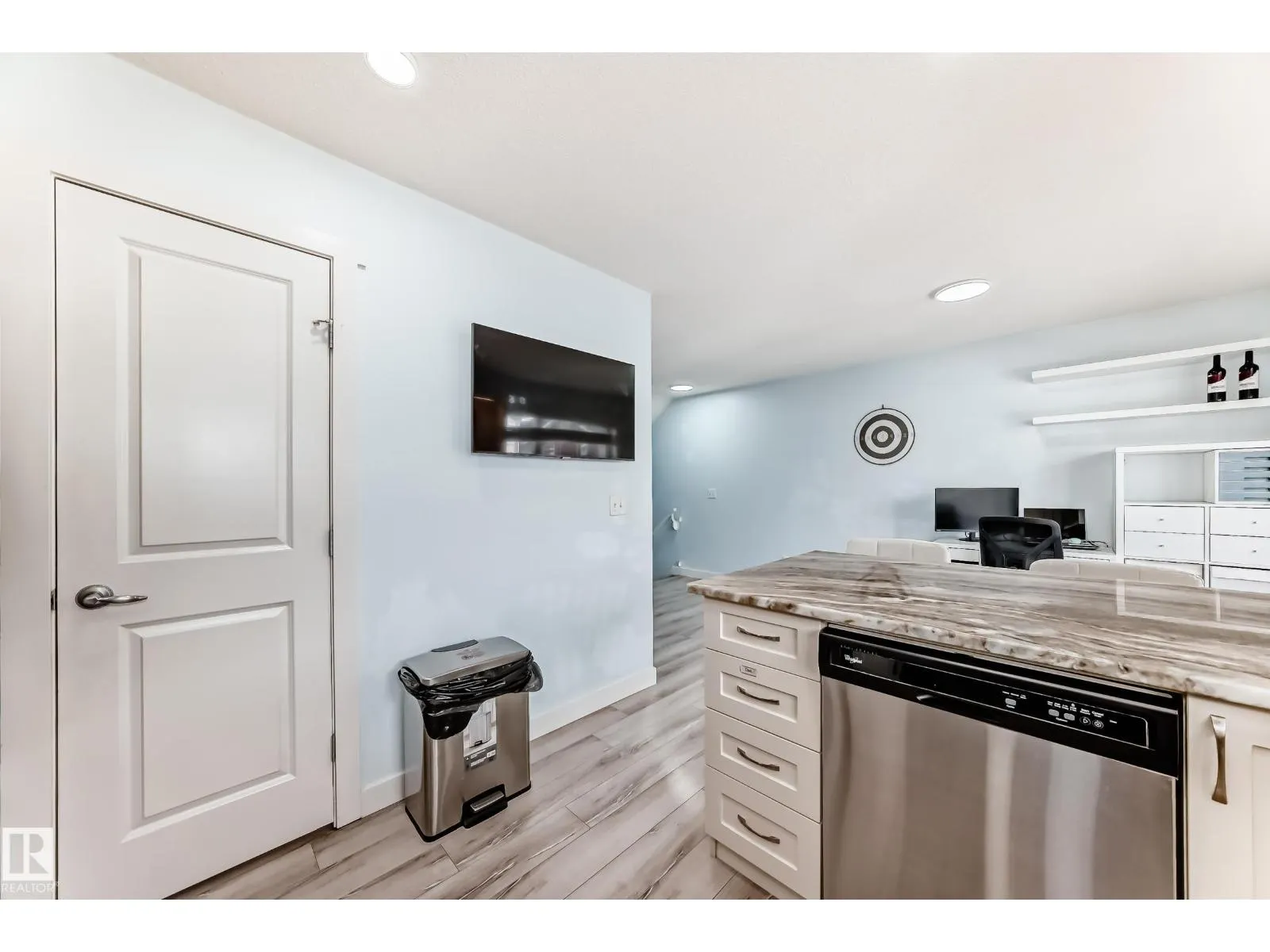 #49 165 Cy Becker BV NW NW