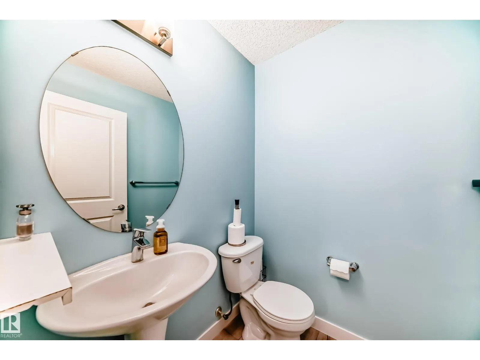 #49 165 Cy Becker BV NW NW