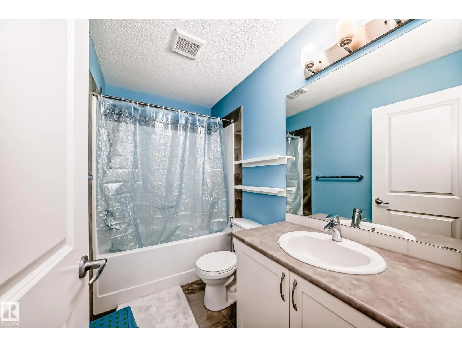 #49 165 Cy Becker BV NW NW