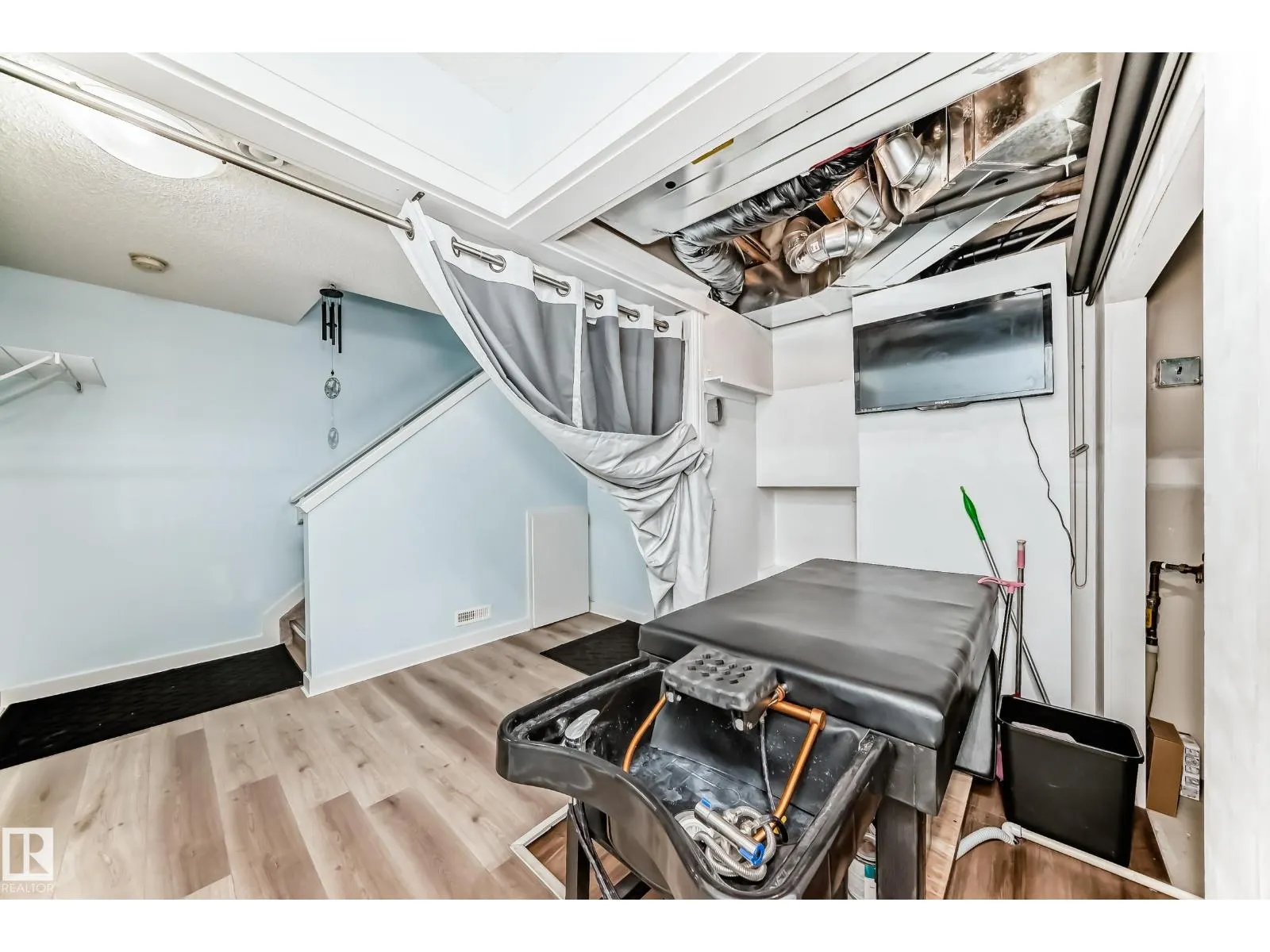 #49 165 Cy Becker BV NW NW
