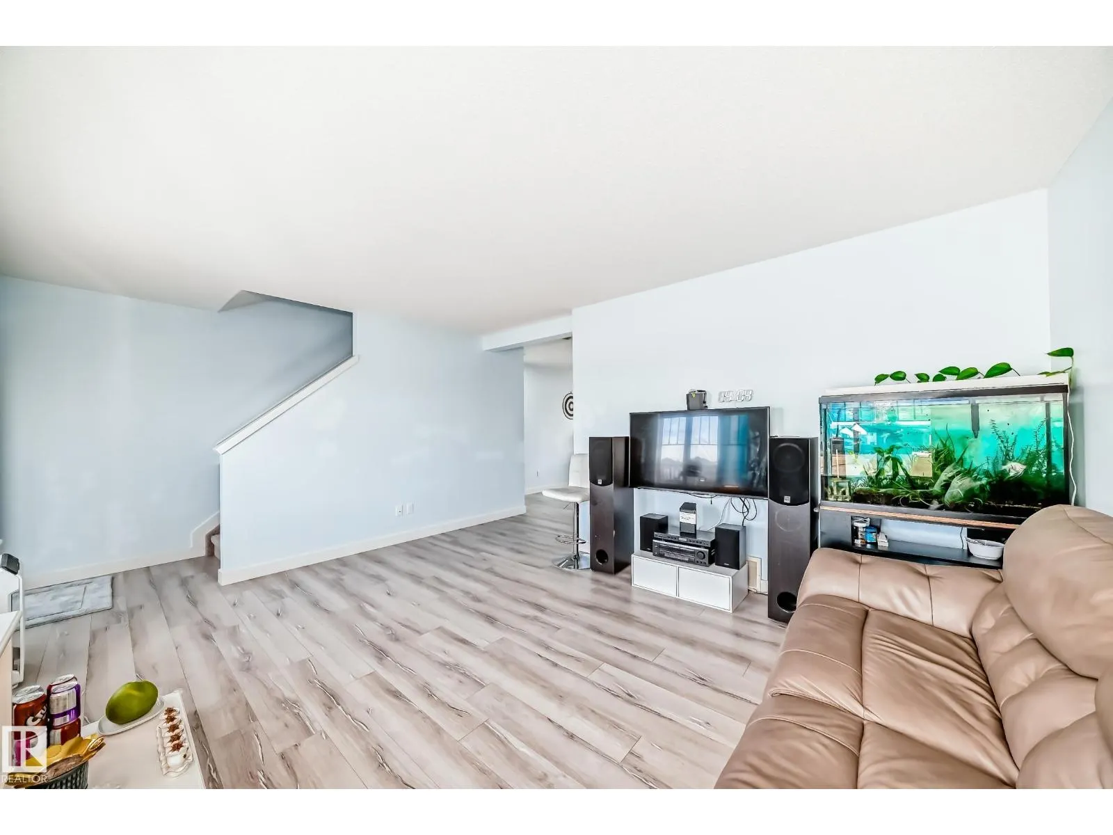 #49 165 Cy Becker BV NW NW