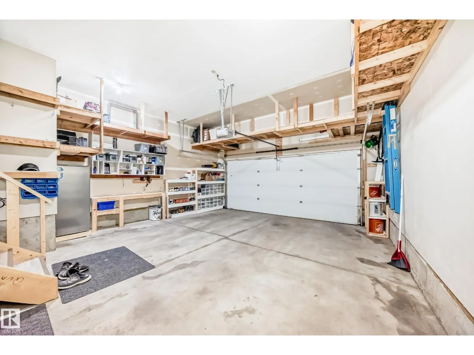 #49 165 Cy Becker BV NW NW