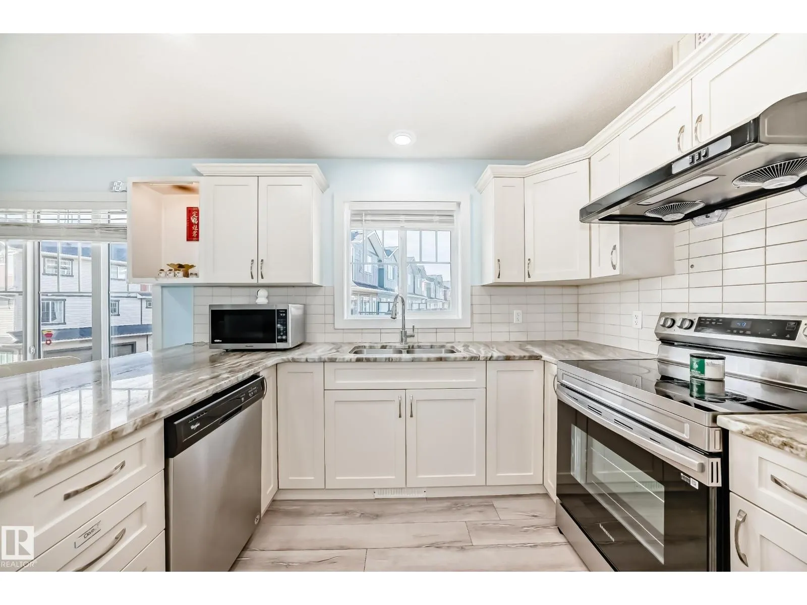 #49 165 Cy Becker BV NW NW