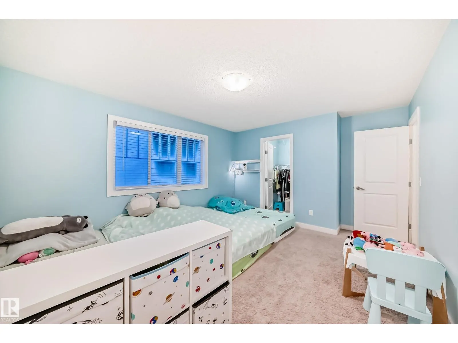 #49 165 Cy Becker BV NW NW