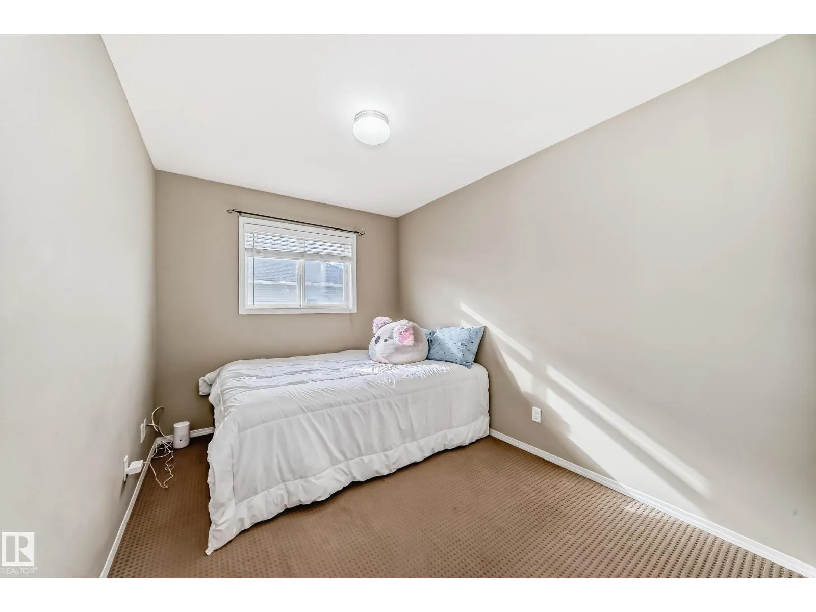 #72 230 EDWARDS DR SW
