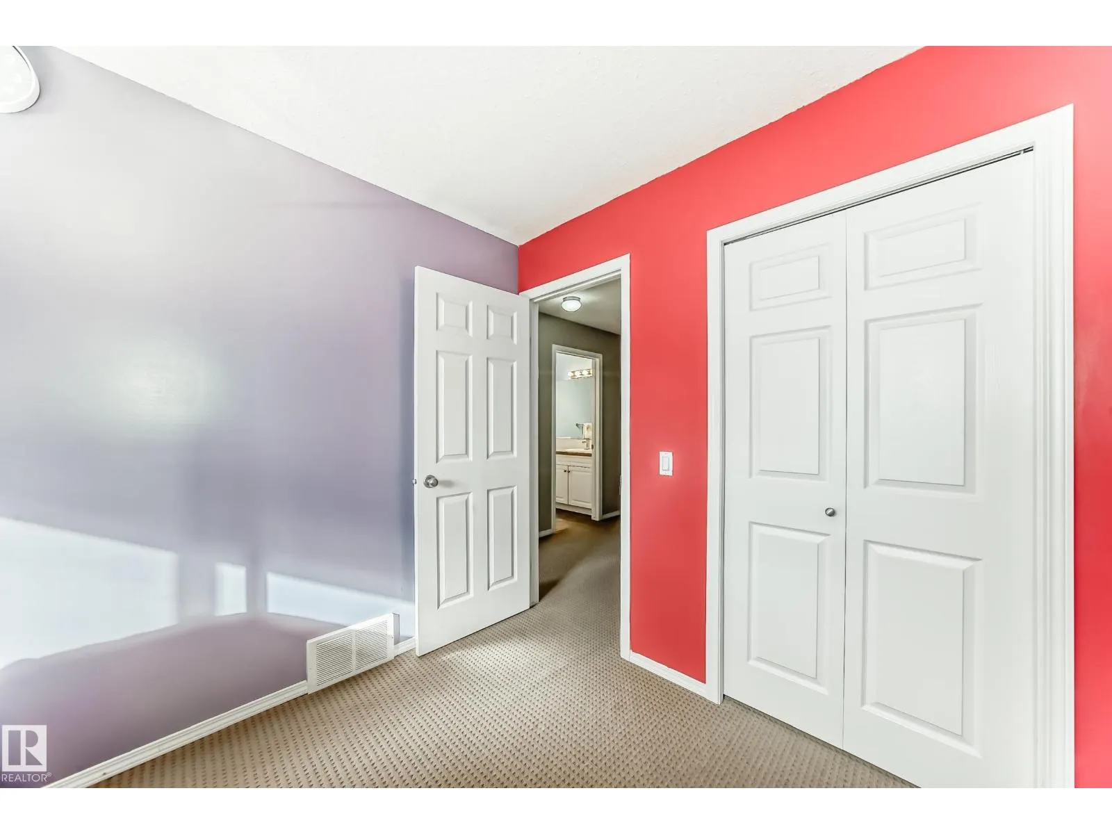 #72 230 EDWARDS DR SW