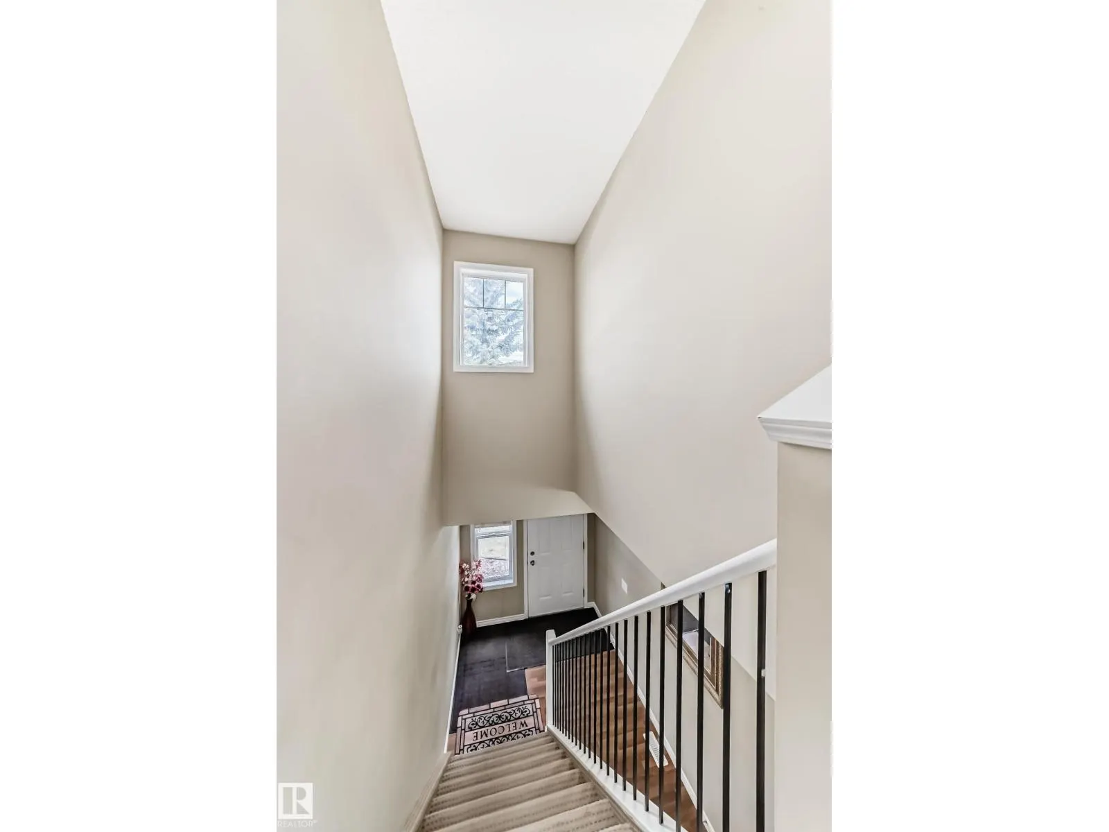 #72 230 EDWARDS DR SW