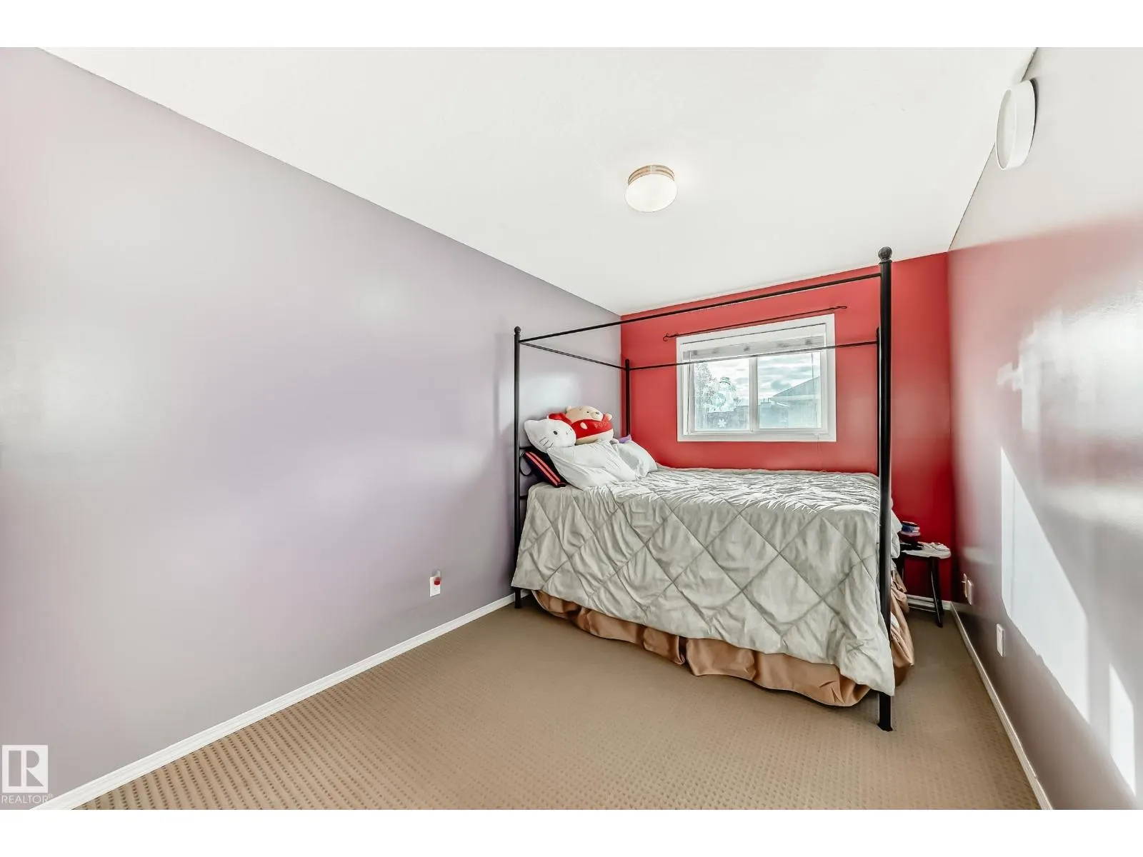 #72 230 EDWARDS DR SW