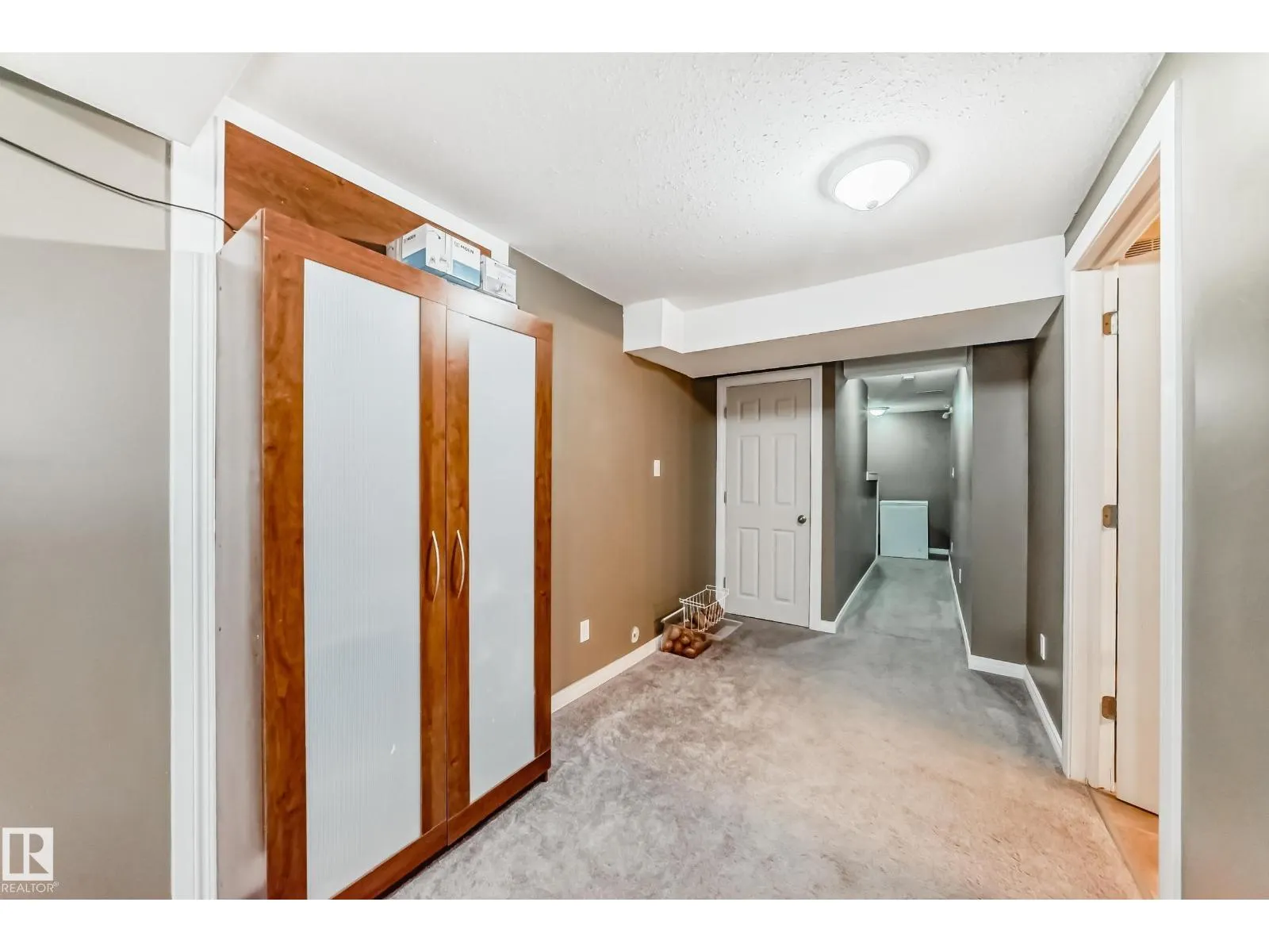 #72 230 EDWARDS DR SW
