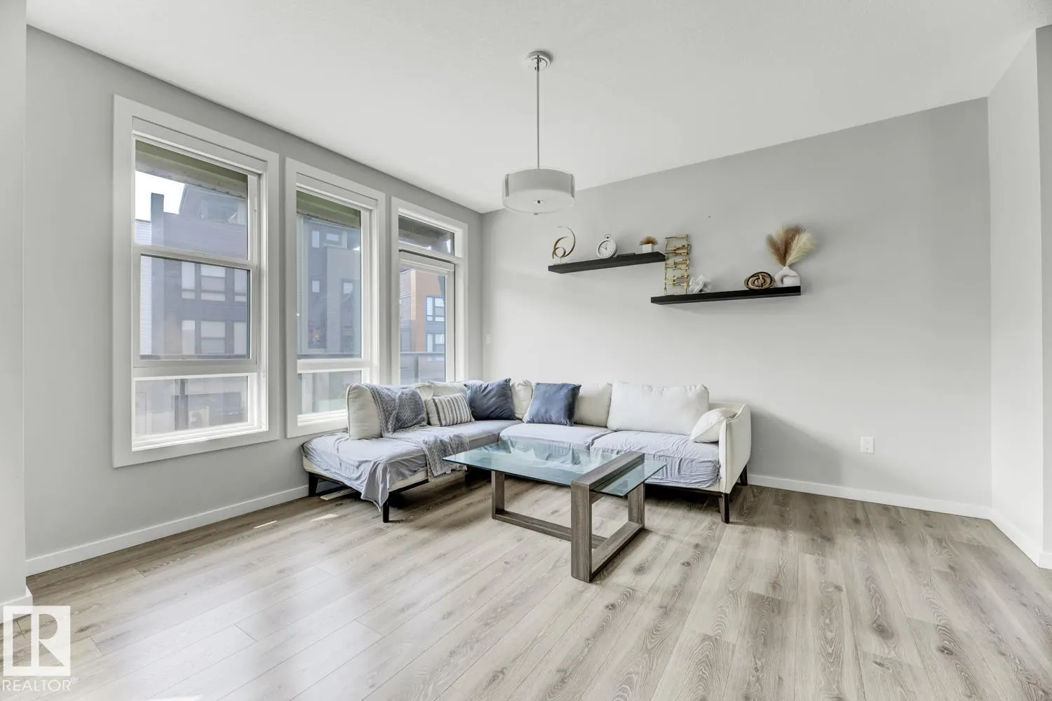 #114 1304 RUTHERFORD RD SW