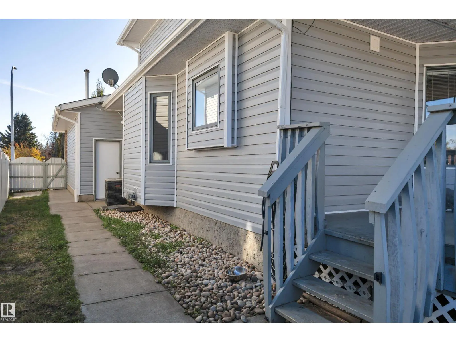 113 PIPESTONE DR