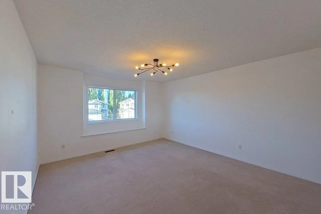 14 ELBOW PL