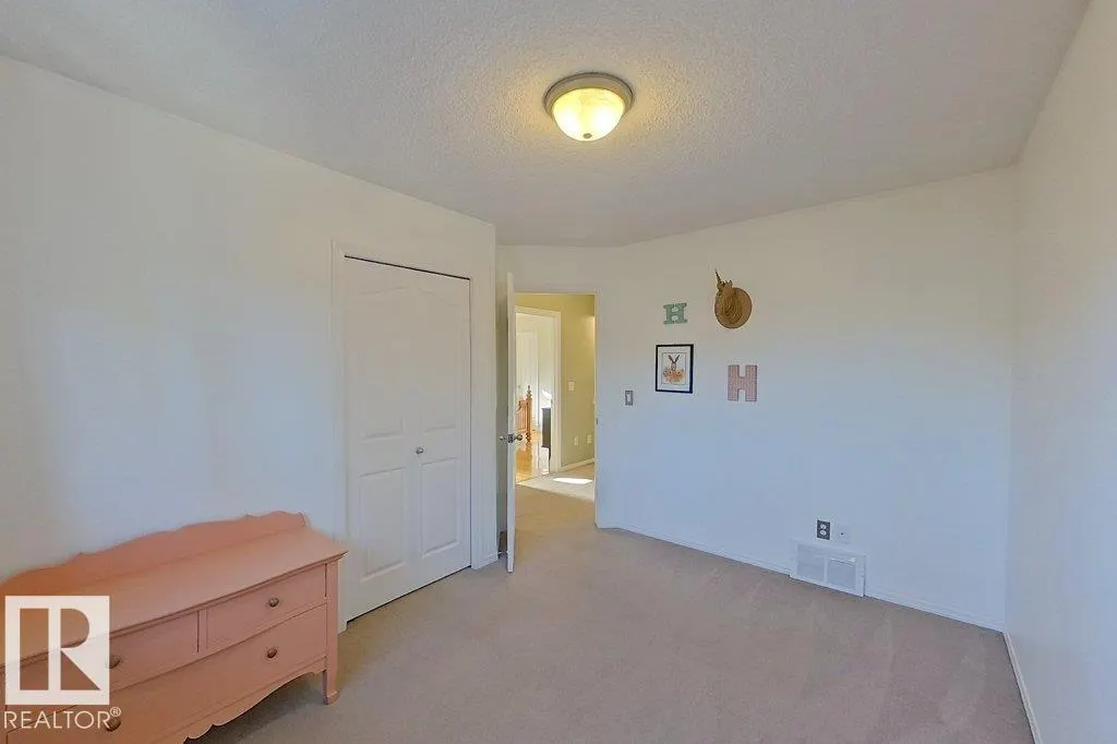 14 ELBOW PL
