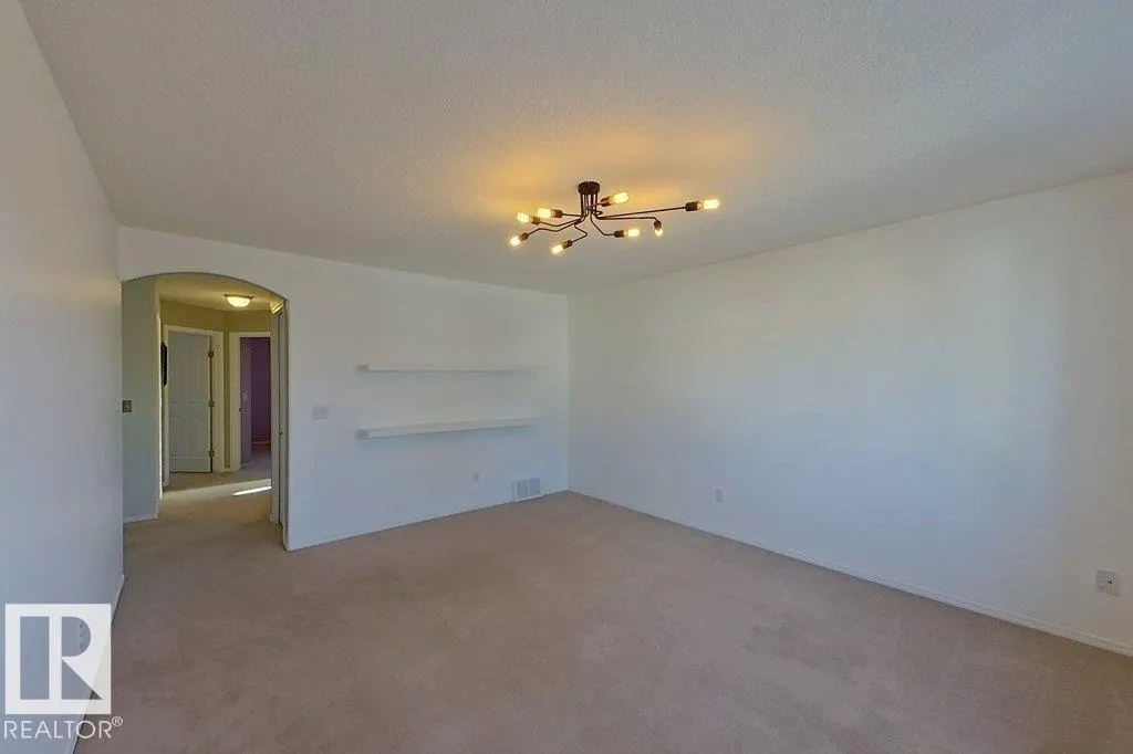 14 ELBOW PL