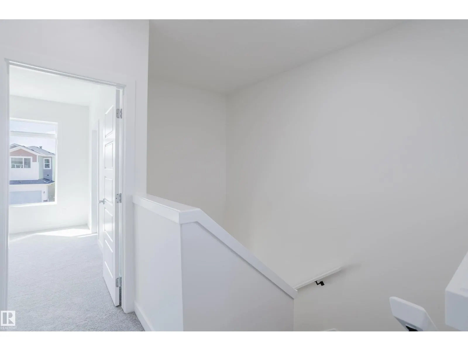 261 Munn WY
