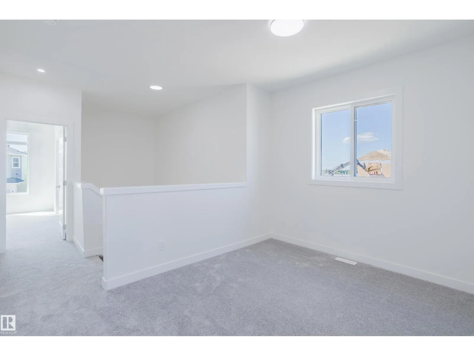 261 Munn WY