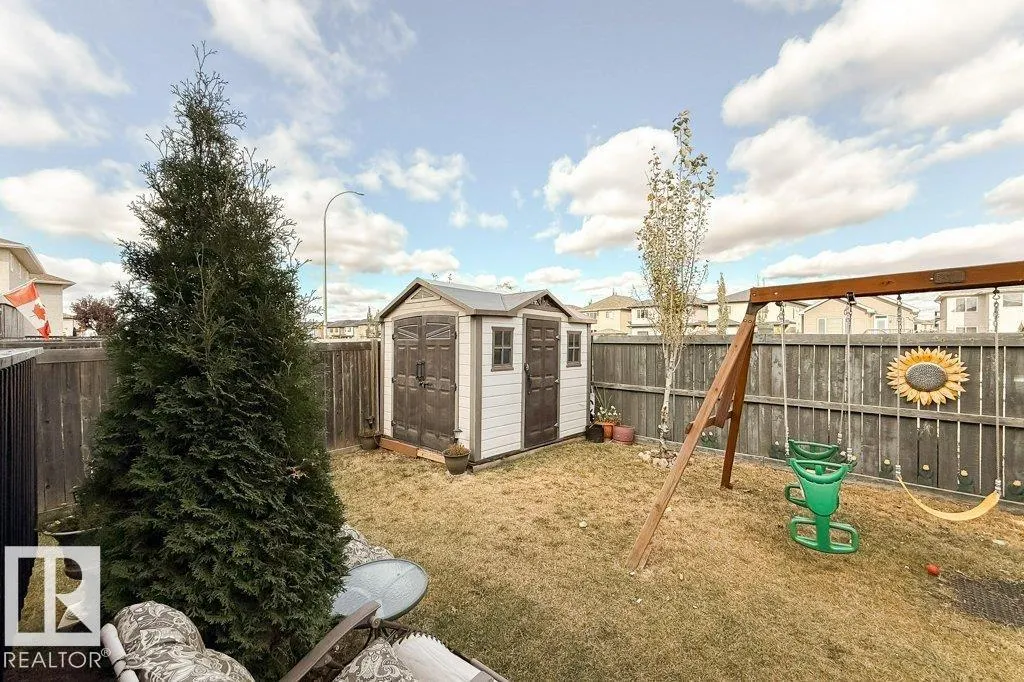 6040 166 AV NW