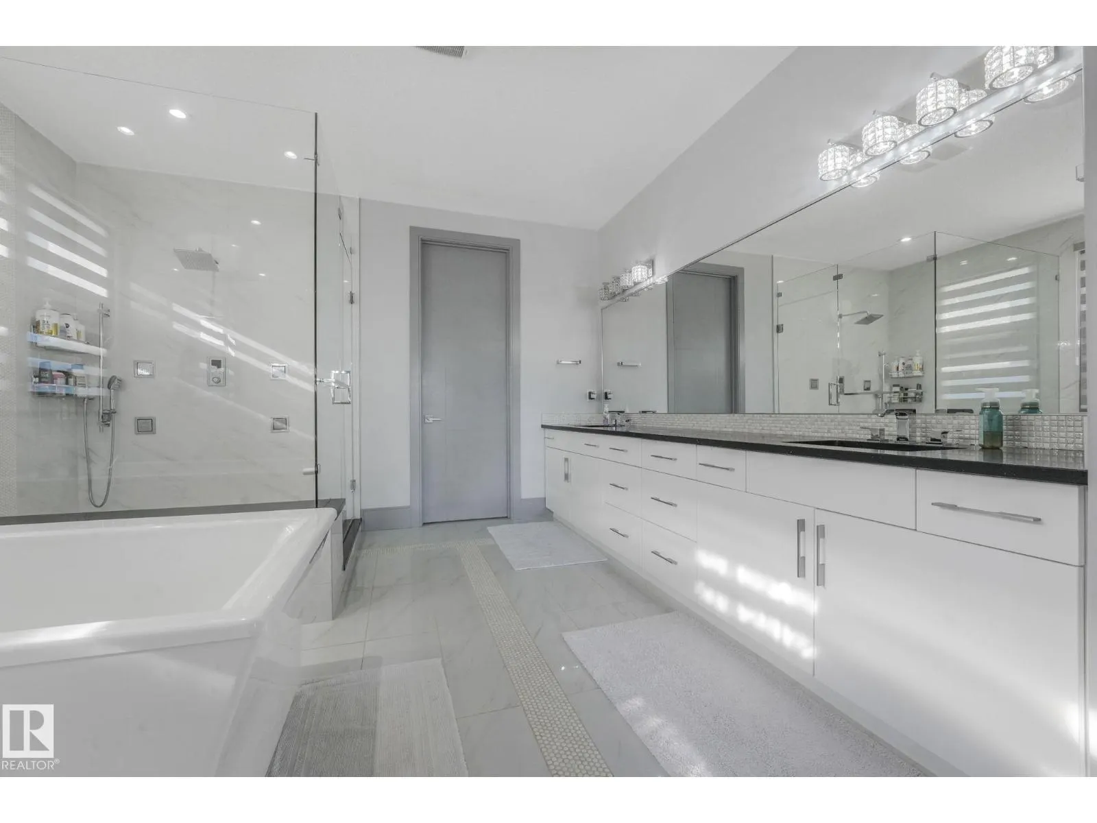 3510 WATSON PT SW