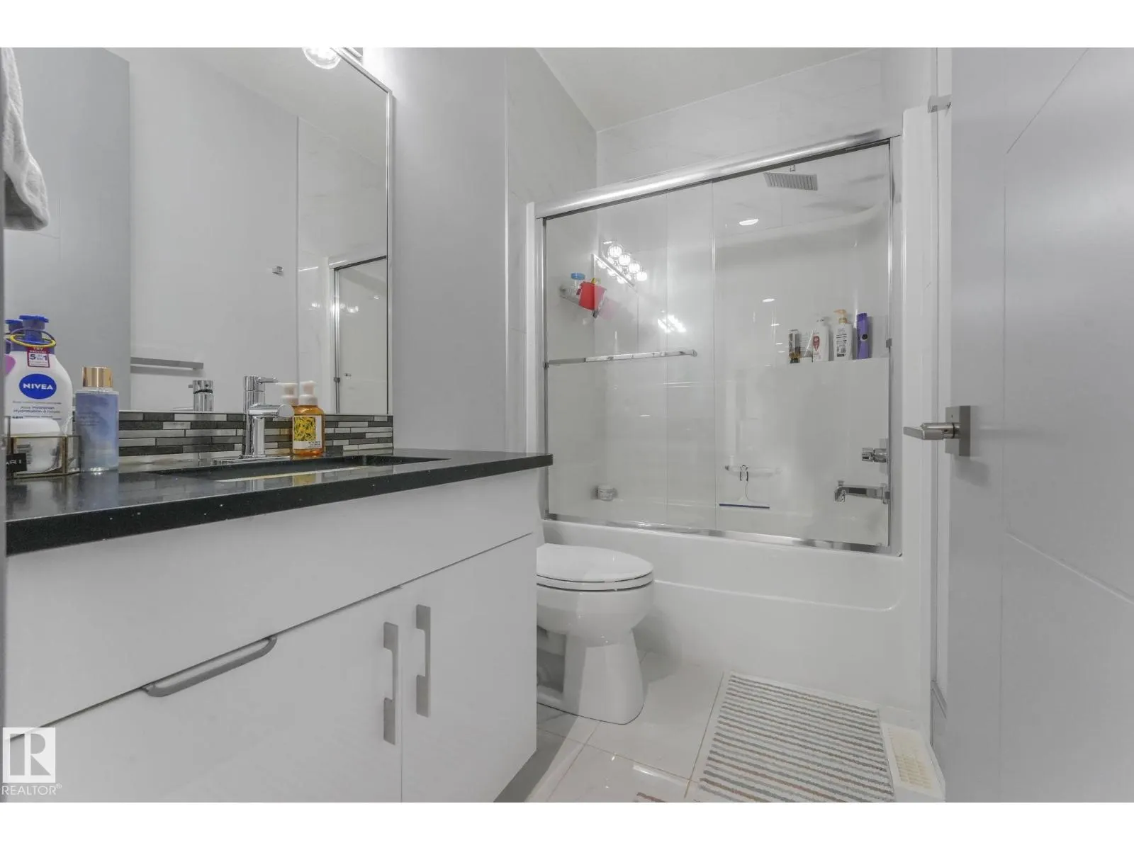 3510 WATSON PT SW