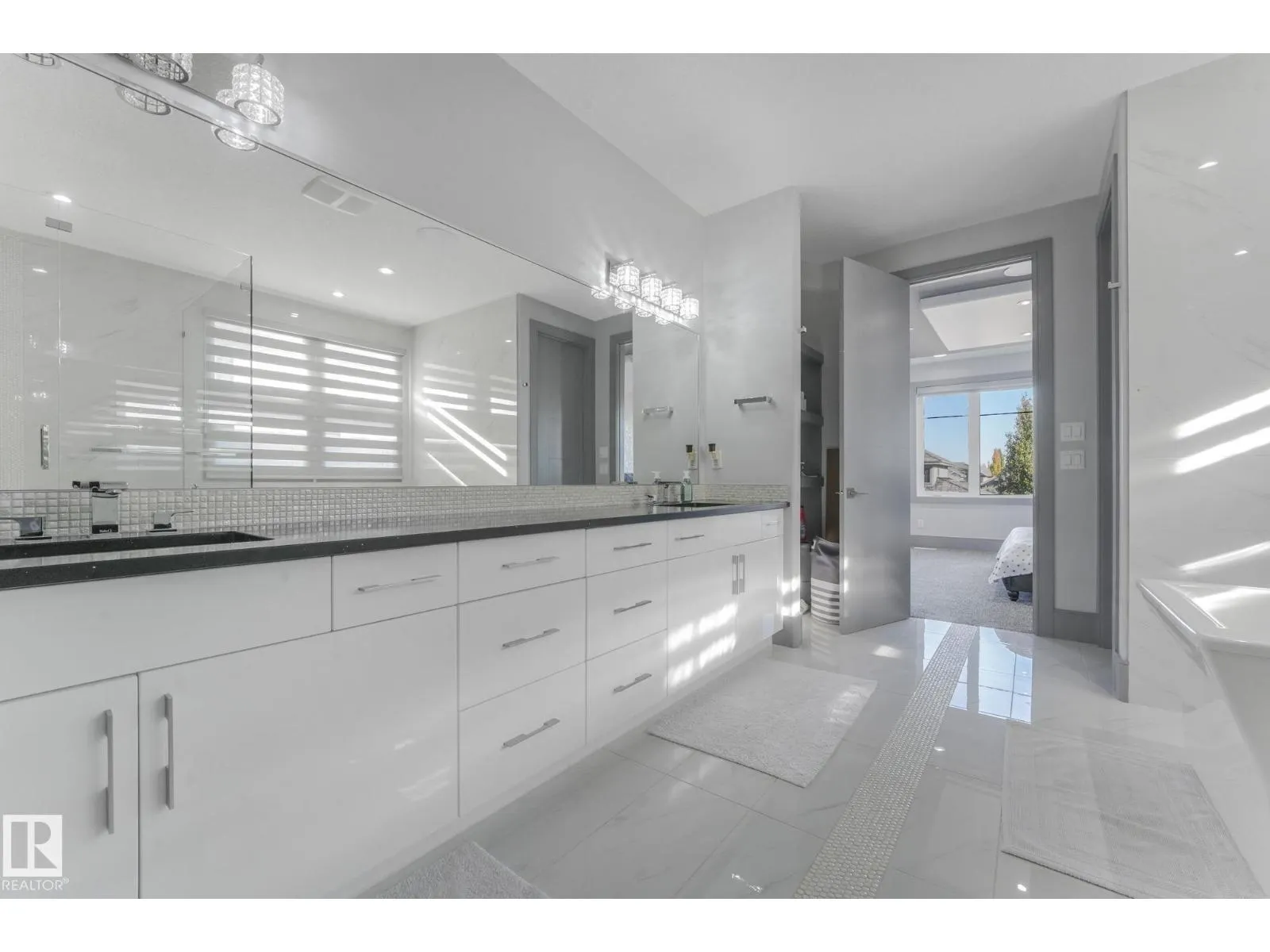 3510 WATSON PT SW