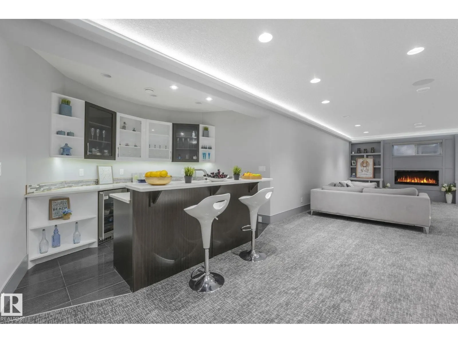 3510 WATSON PT SW
