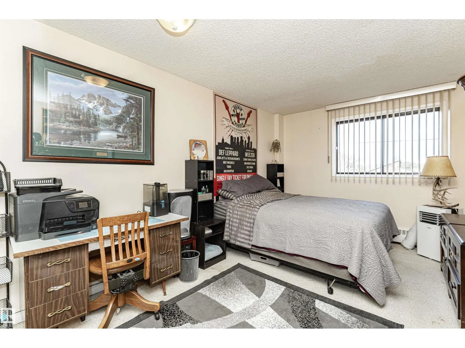 #305 5316 118 AV NW