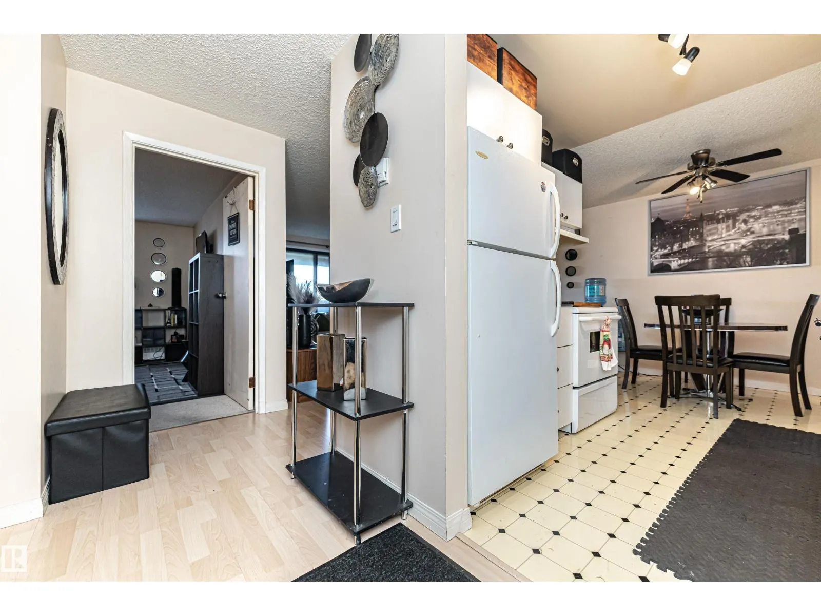 #305 5316 118 AV NW