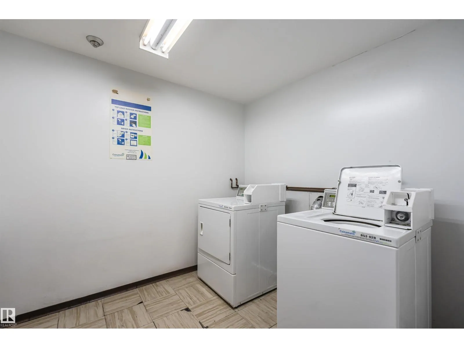 #305 5316 118 AV NW