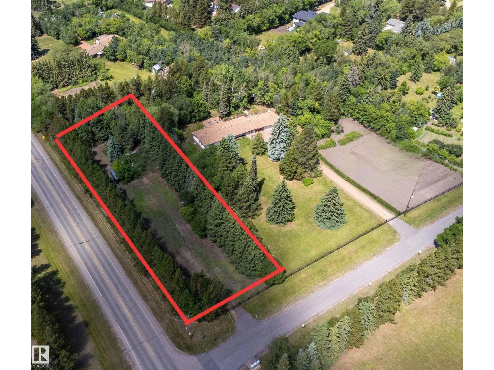 #24 25012 Sturgeon Road