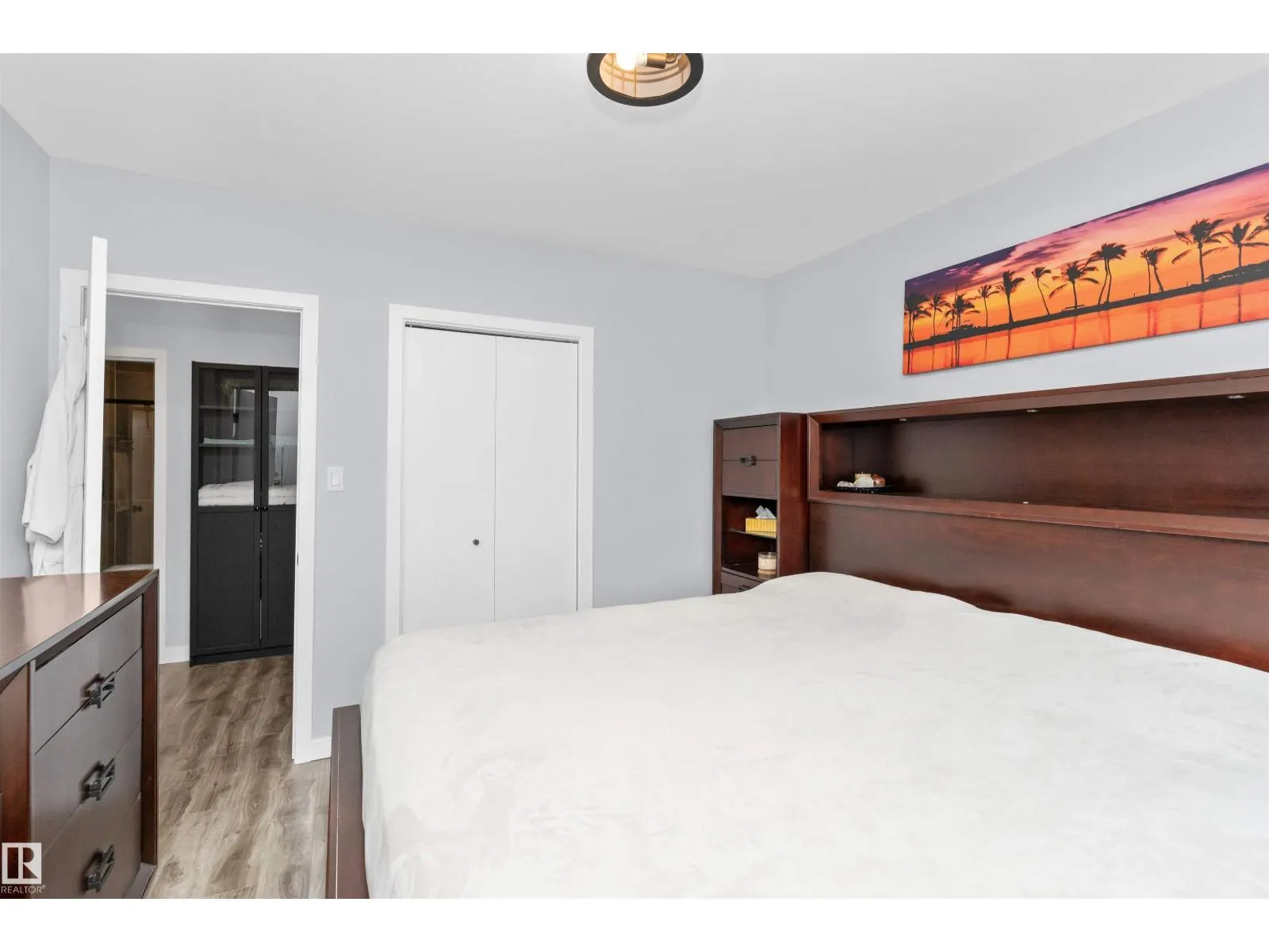 11234 91 ST NW