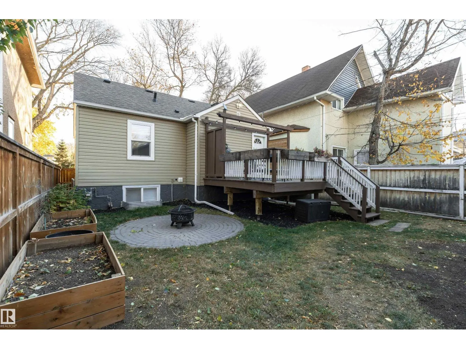 11234 91 ST NW