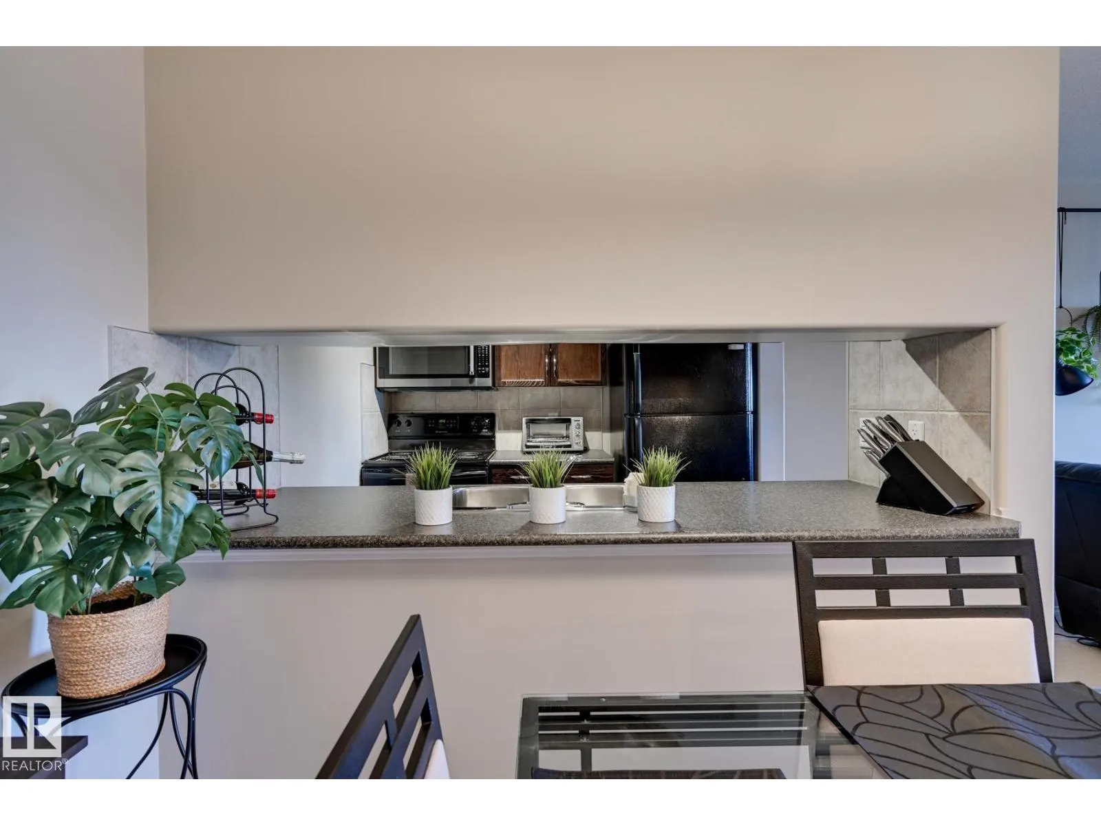 #317 1204 156 ST NW