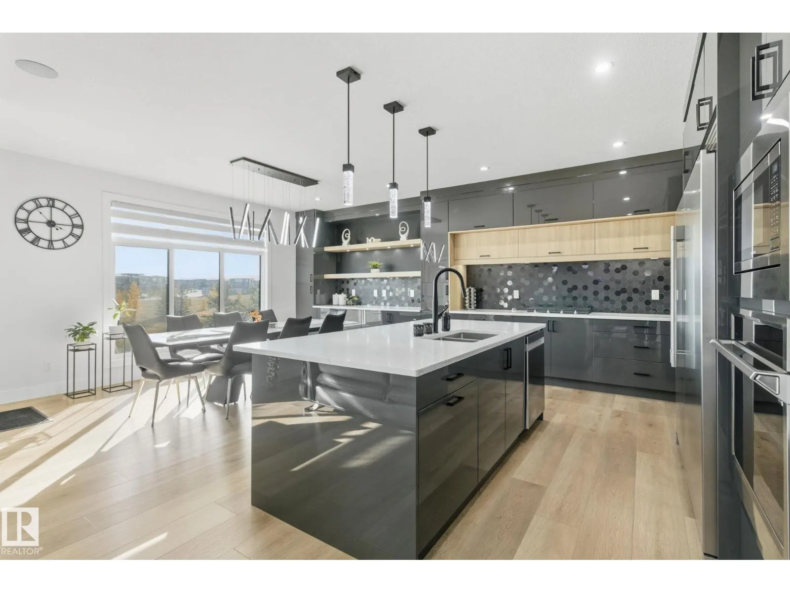 5611 CAUTLEY COVE CV SW